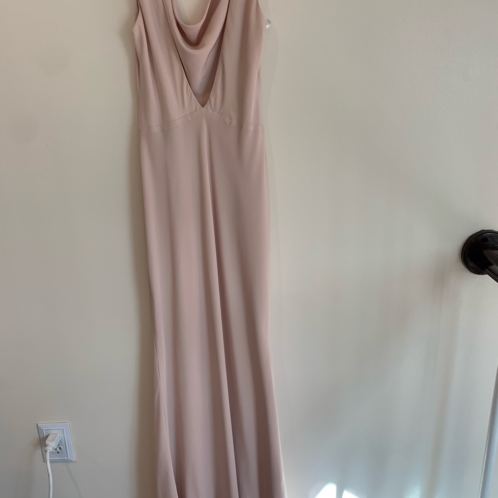 Dress - Picture 2 of 4